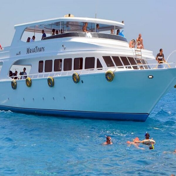 tiran island snorkelling and diving boat trip full day with lunch