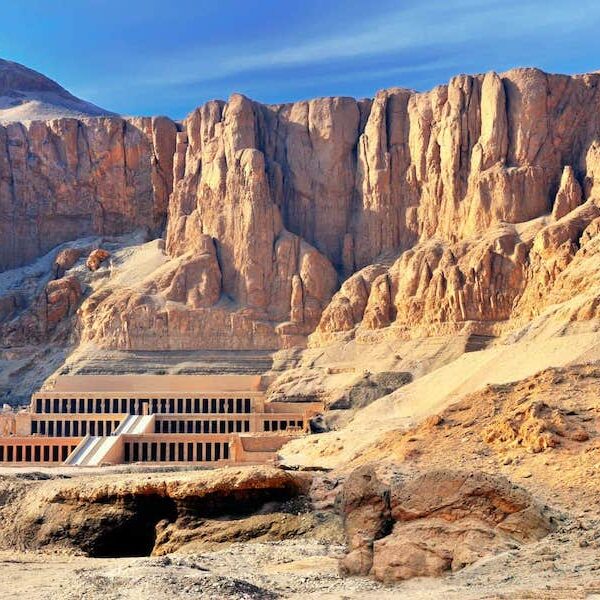 Egypt top travel luxor from sharm ( Vally of the king , queen Hatshepsut, karnak , Memnon Colossi )