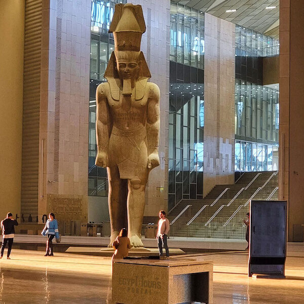 Egypt top travel , Cairo Alexandria from Sharm el sheikh